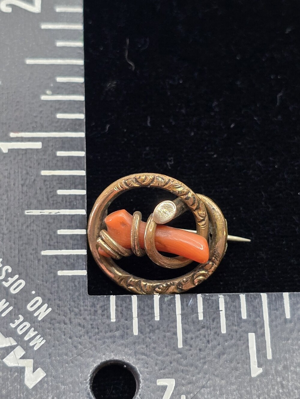 Small Victorian Branch Coral Love Knot Brooch Antique 1800s - Picture 3 of 9
